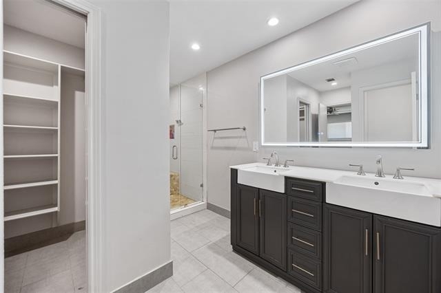 3945 Clubway Lane - Photo 19