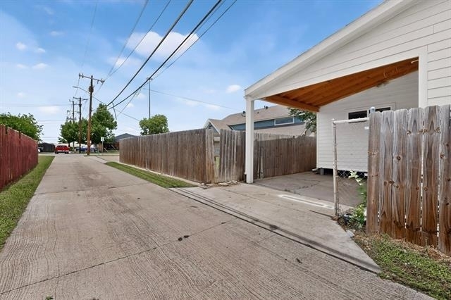 1305-a Nw 14th Street - Photo 5