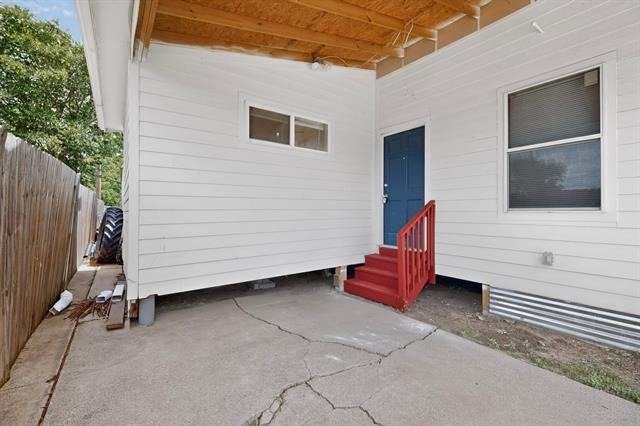 1305-a Nw 14th Street - Photo 6