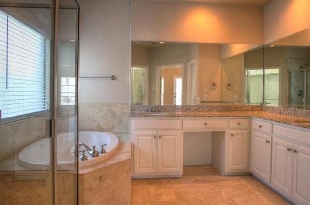 1913 Desoto Drive - Photo 8
