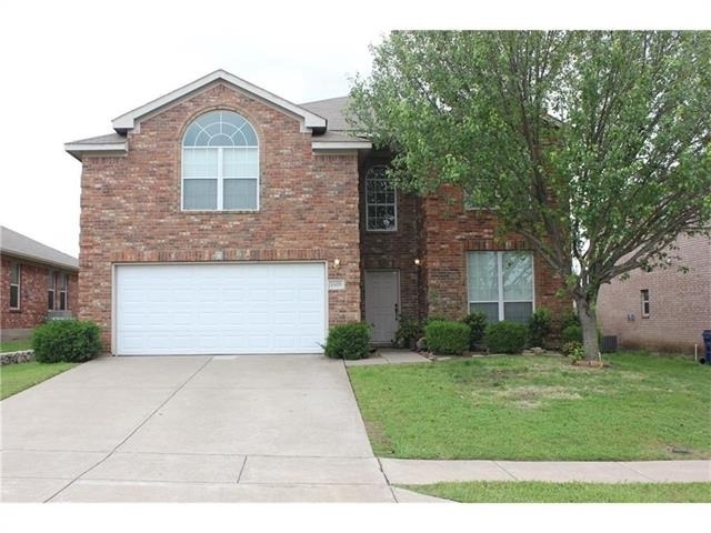 2425 Collier Drive - Photo 0