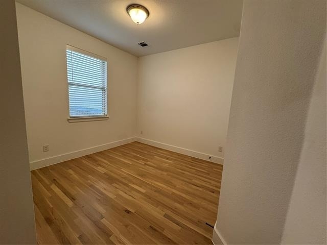 1221 Mark Place - Photo 8
