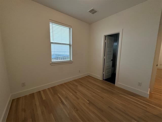 1221 Mark Place - Photo 7