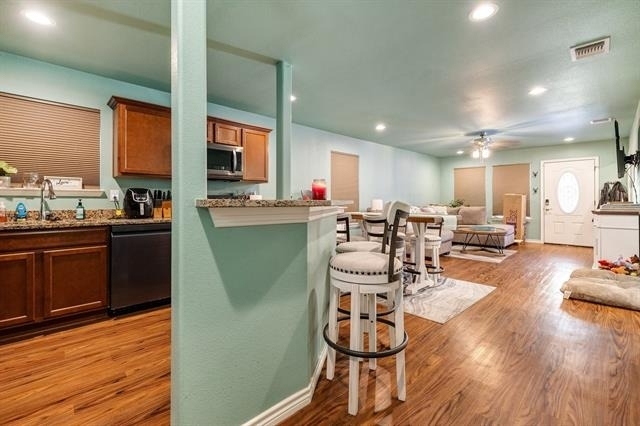 3509 Spencer Street - Photo 9