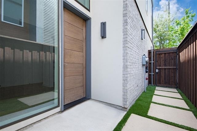 4719 Belmont Avenue - Photo 1