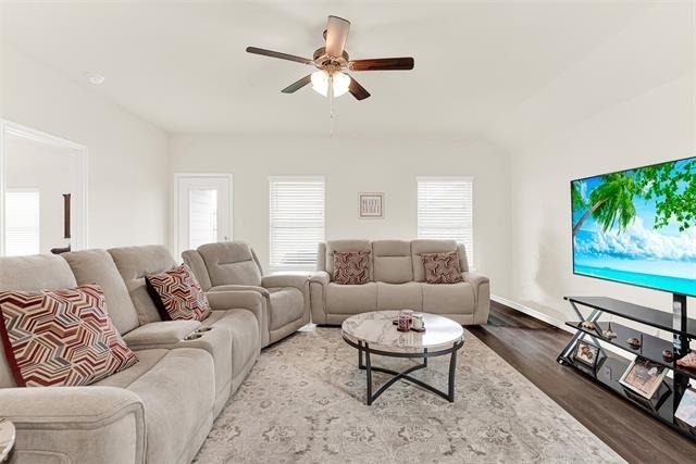 720 Willow View Way - Photo 8