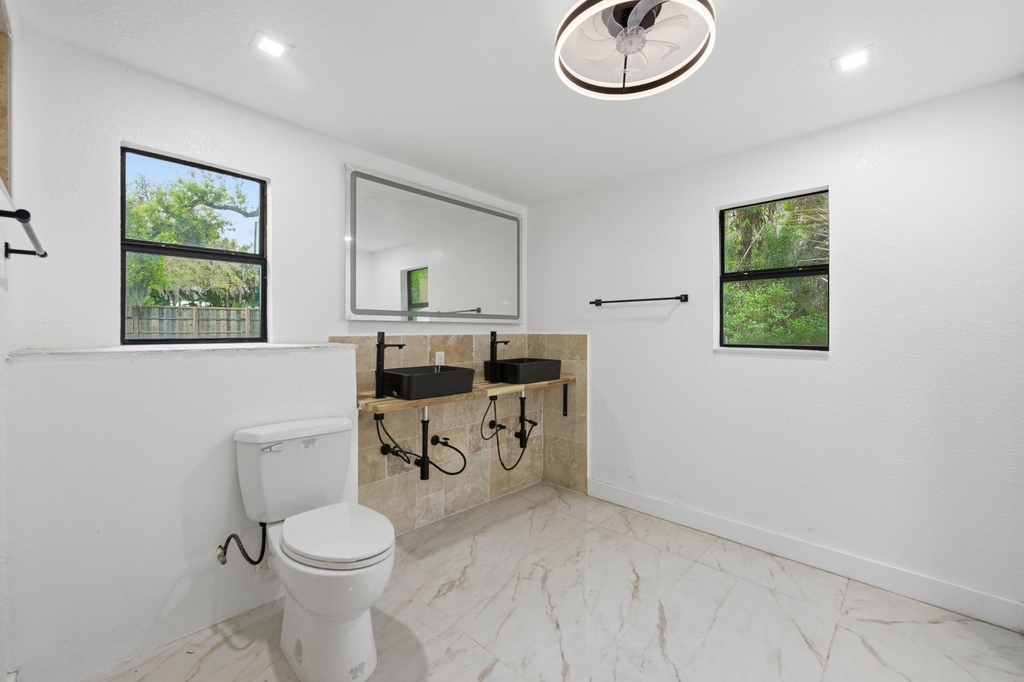 2529 Rainbow Drive - Photo 16
