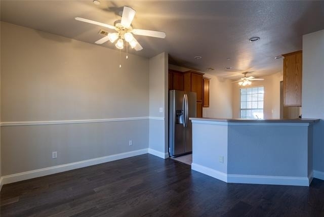 10008 Dryden Lane - Photo 11