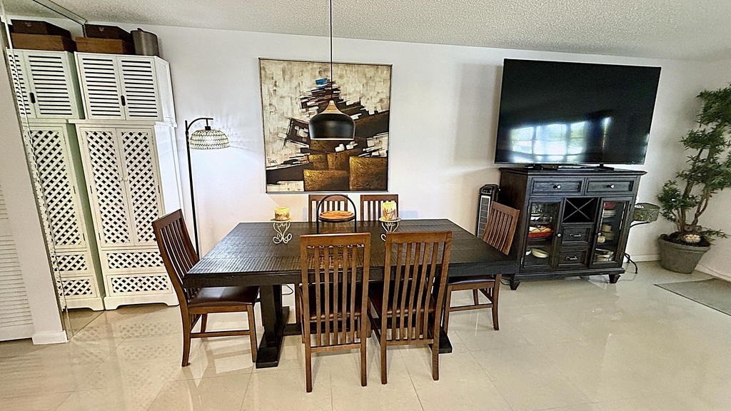 21 Newport B Court - Photo 8