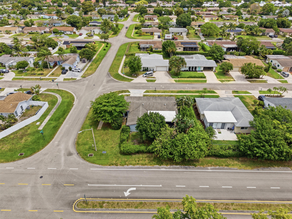 6396 Country Wood Way - Photo 45
