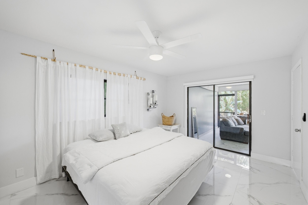 6396 Country Wood Way - Photo 21