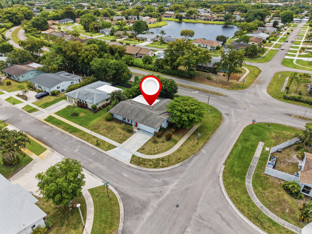 6396 Country Wood Way - Photo 44