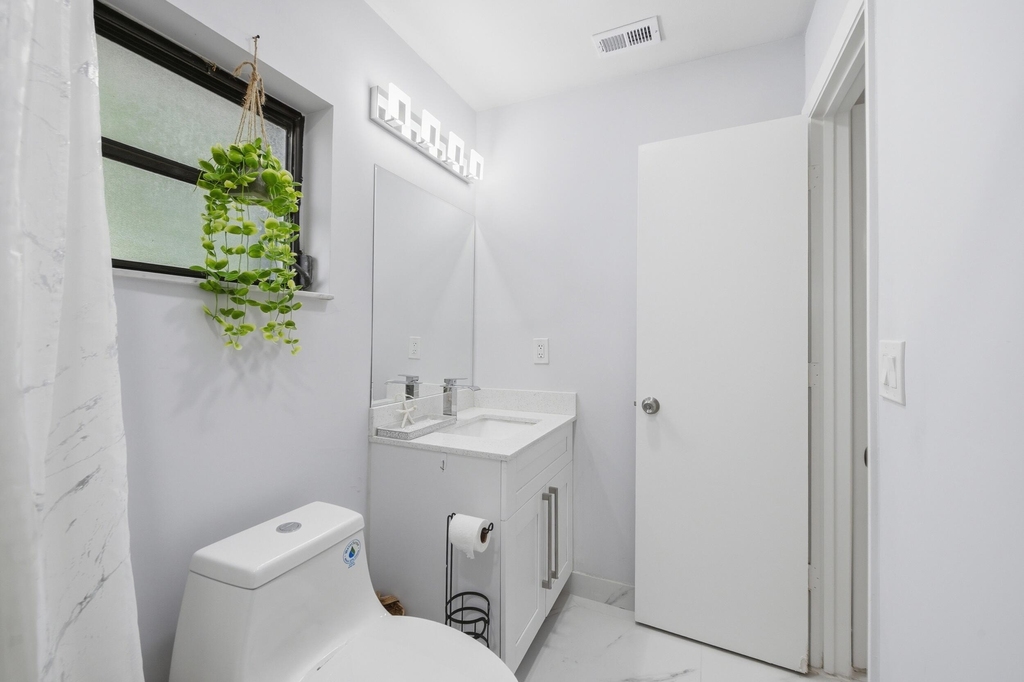 6396 Country Wood Way - Photo 30
