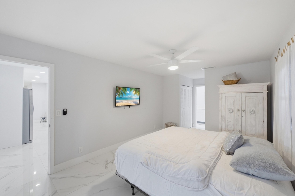 6396 Country Wood Way - Photo 22