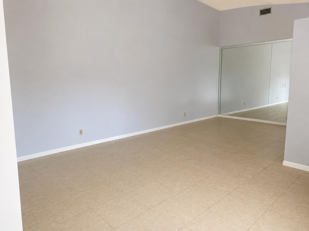 5734 Northpointe Lane - Photo 14