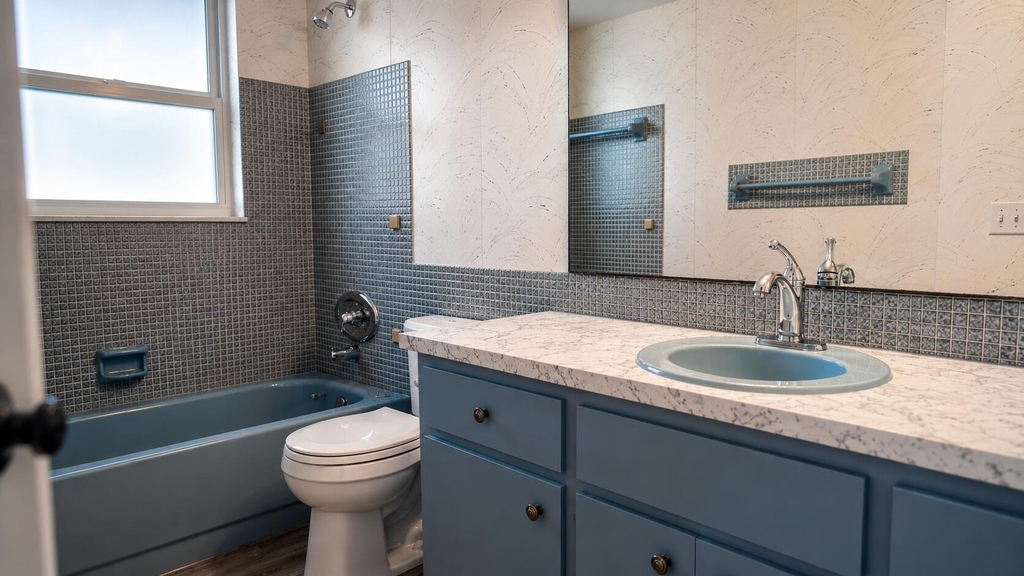 4880 Nw 22nd Street - Photo 10