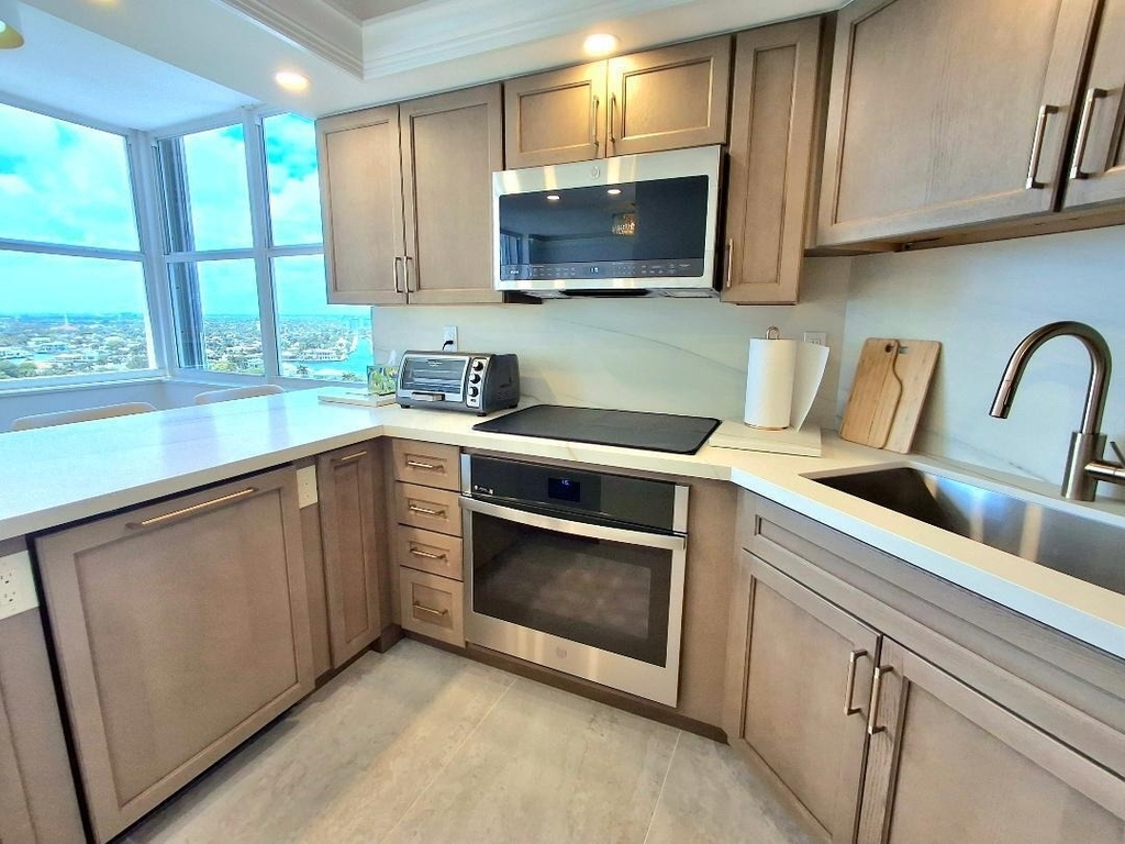 1340 S Ocean Boulevard - Photo 12