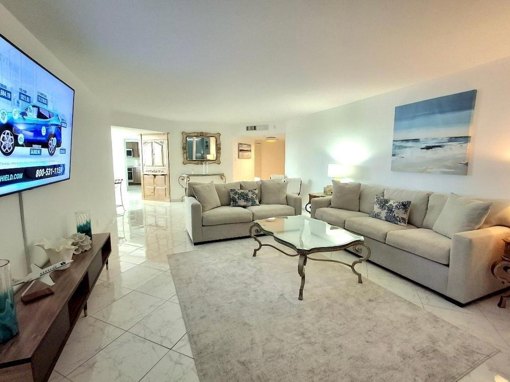 1340 S Ocean Boulevard - Photo 3
