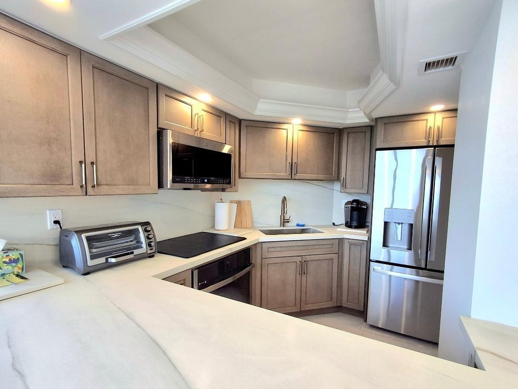 1340 S Ocean Boulevard - Photo 11