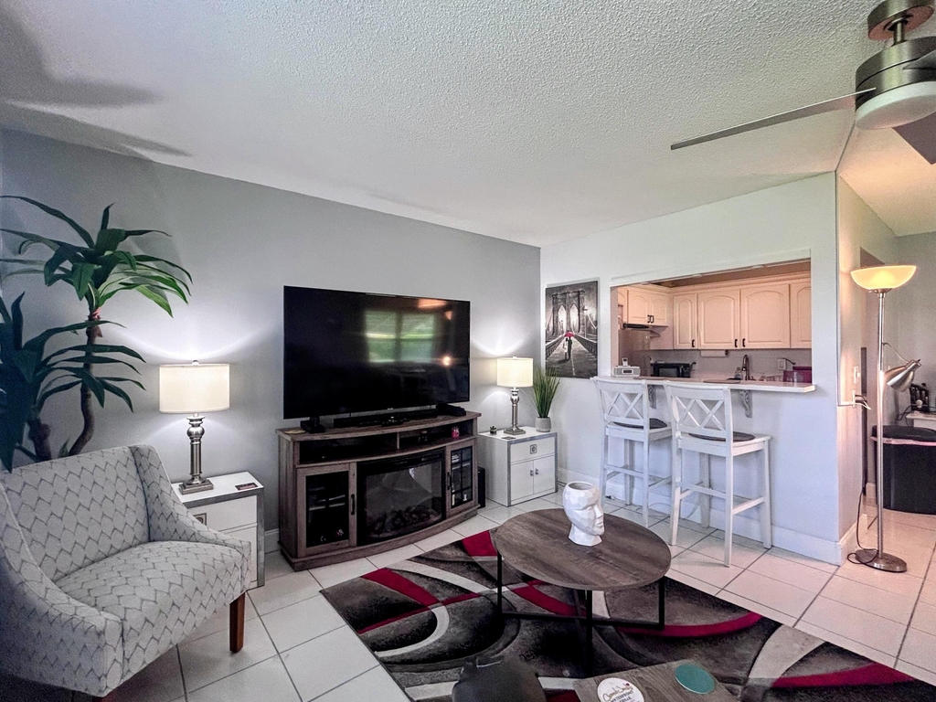 240 W Horizons - Photo 16