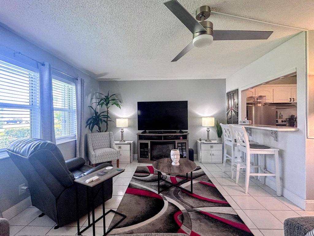 240 W Horizons - Photo 17