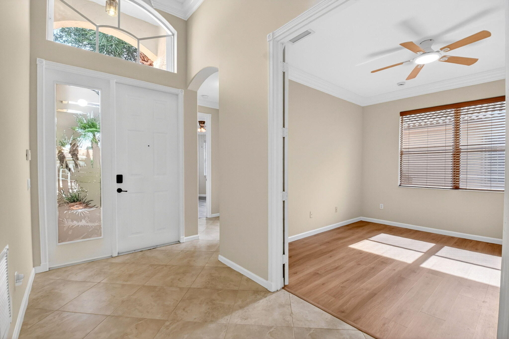 6812 Belmont Shore Drive - Photo 1