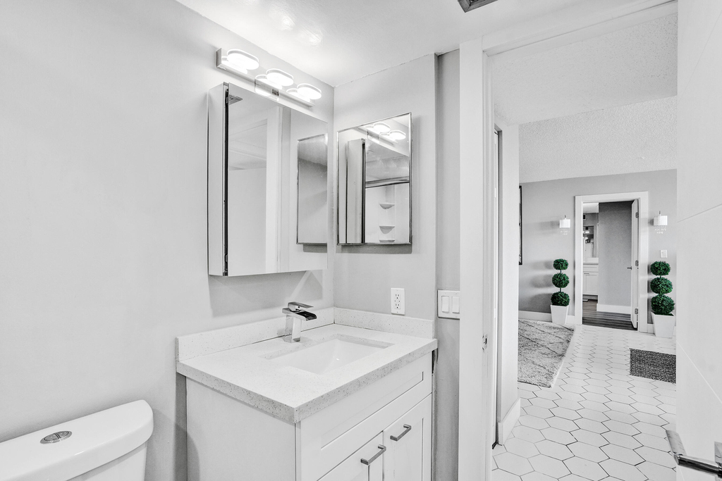 3701 N Country Club Drive - Photo 6