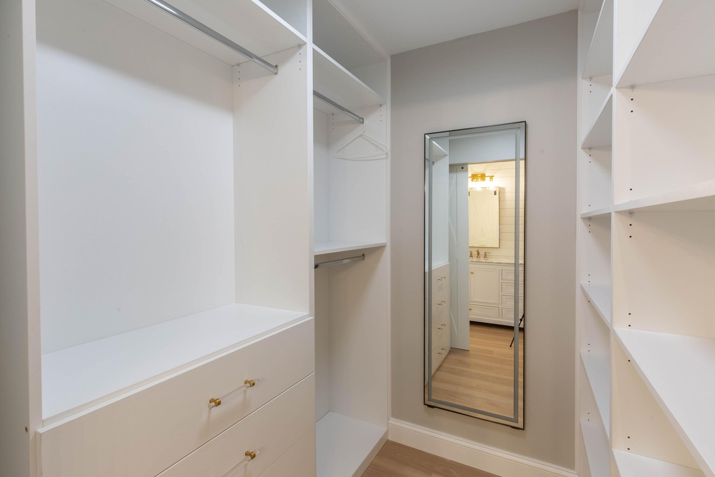 2478 Bedford Mews Drive - Photo 9
