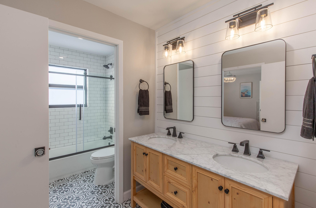 2478 Bedford Mews Drive - Photo 13