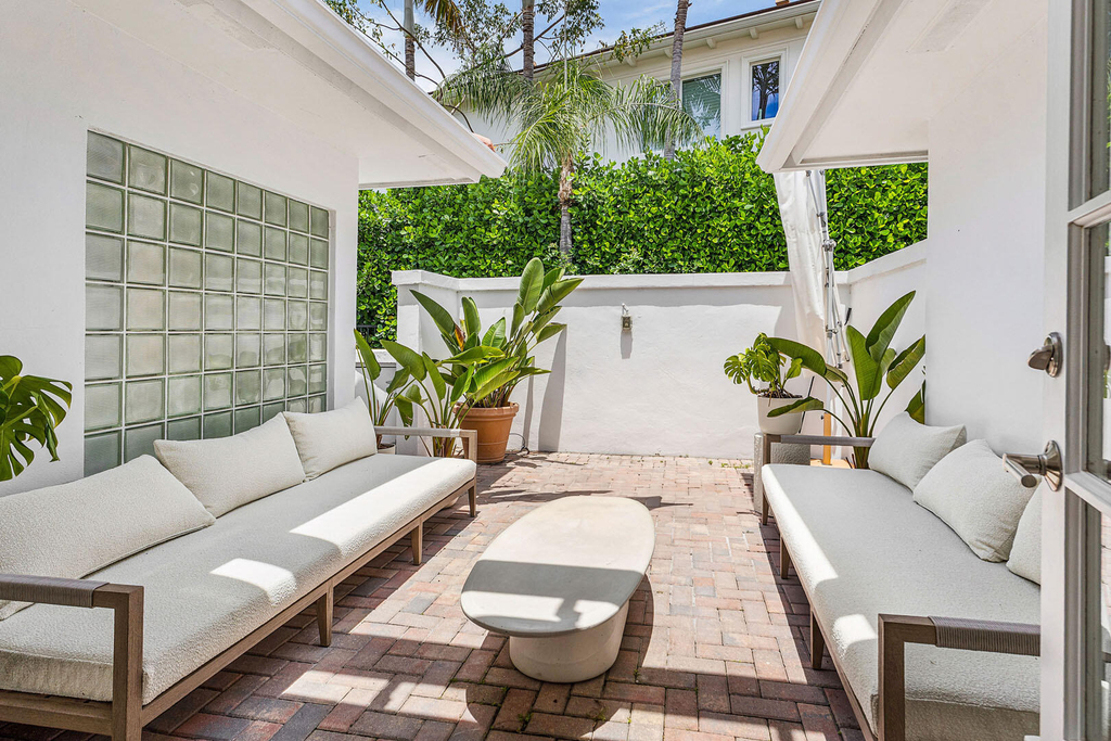 1251 Thatch Palm Drive - Photo 11