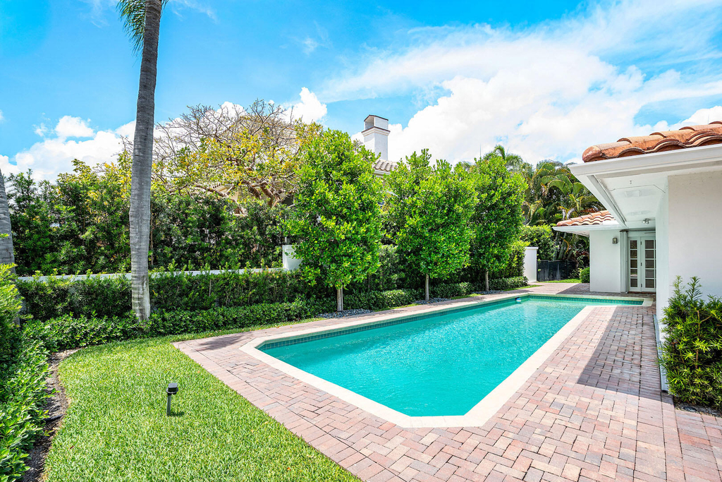 1251 Thatch Palm Drive - Photo 19
