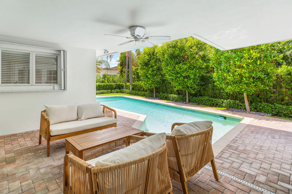 1251 Thatch Palm Drive - Photo 15