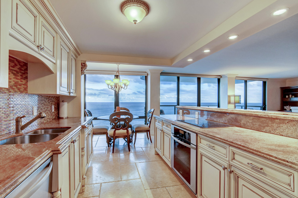 250 S Ocean Boulevard - Photo 12