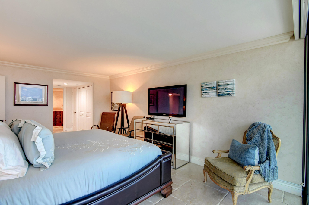 250 S Ocean Boulevard - Photo 22