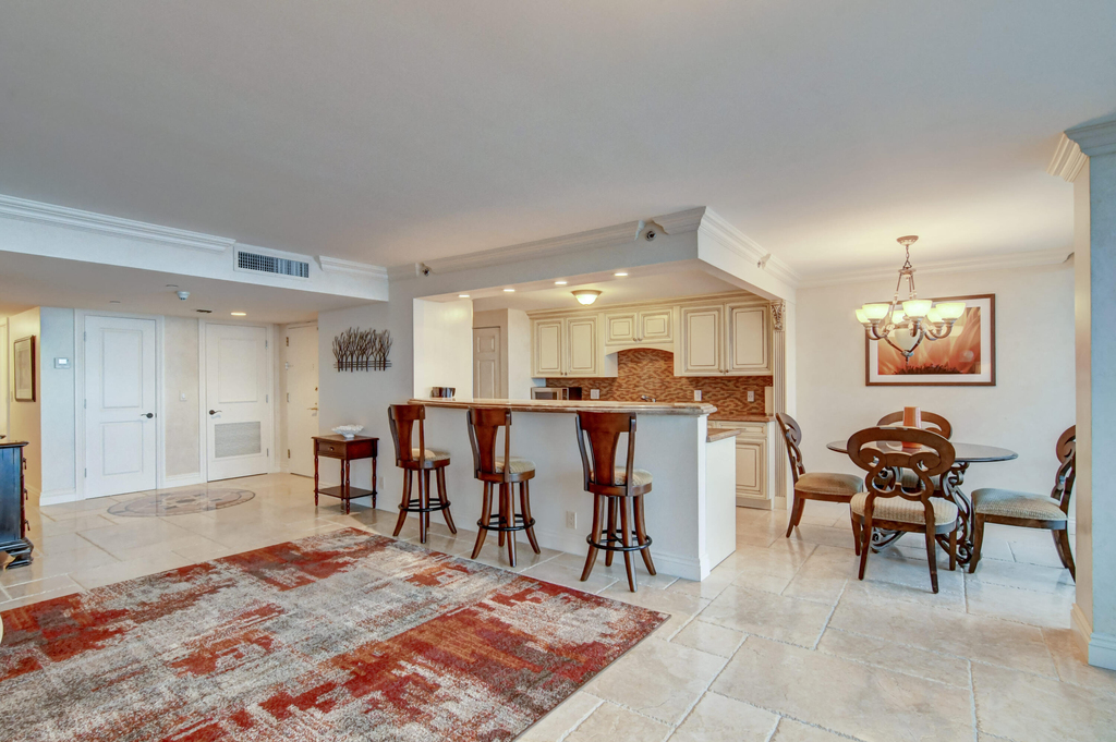 250 S Ocean Boulevard - Photo 10