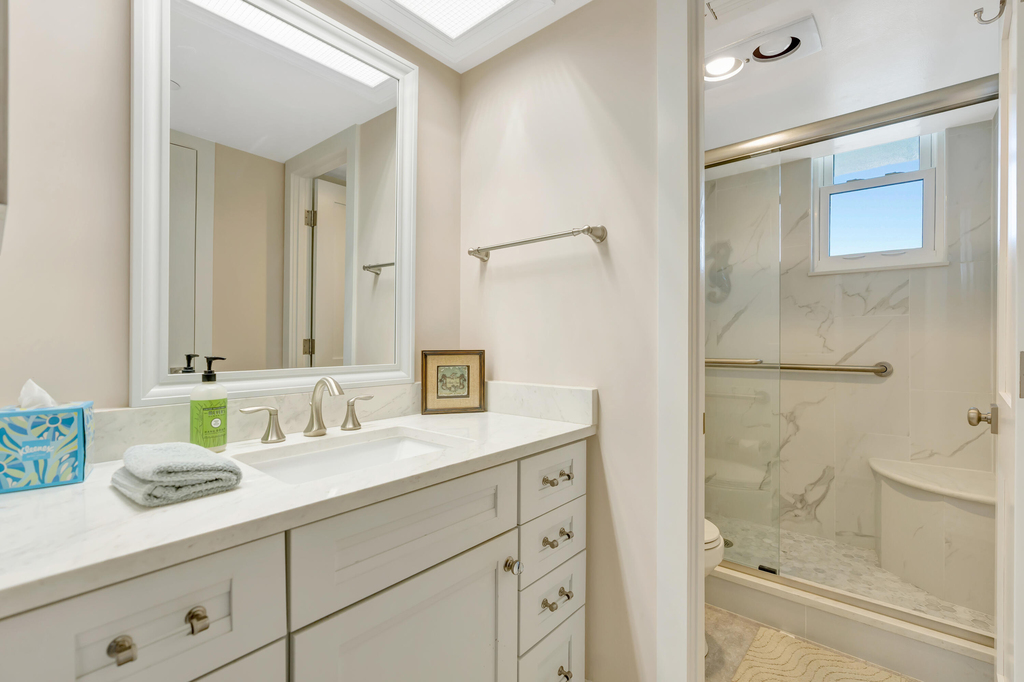 1648 Jupiter Cove Drive - Photo 35