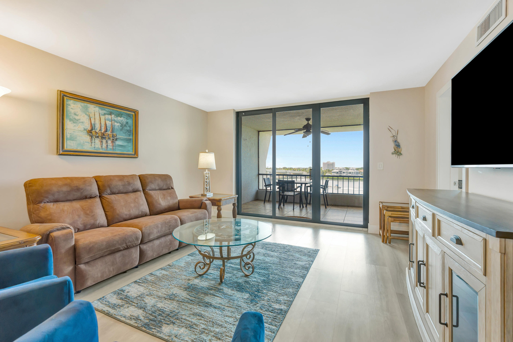 1648 Jupiter Cove Drive - Photo 8