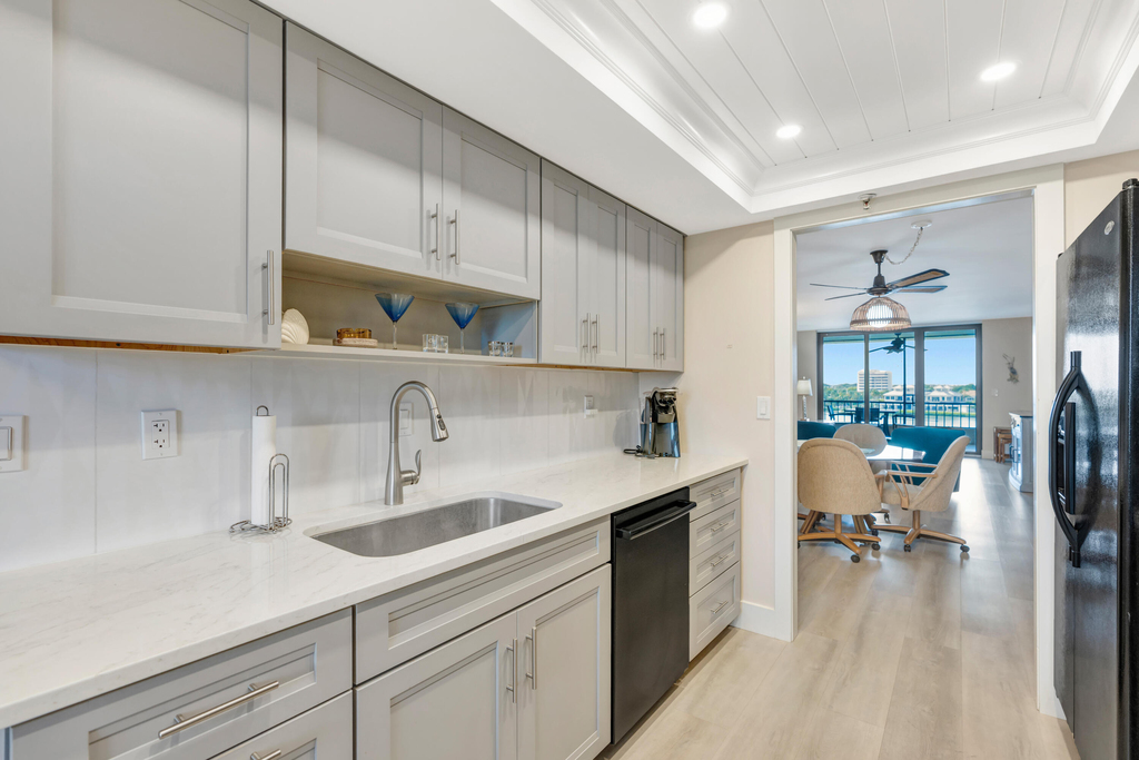 1648 Jupiter Cove Drive - Photo 14