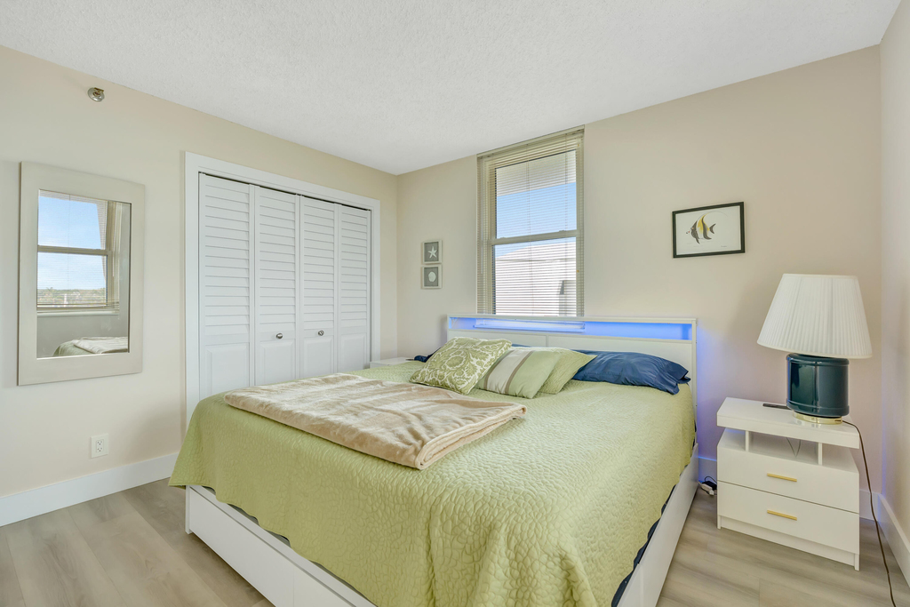 1648 Jupiter Cove Drive - Photo 34