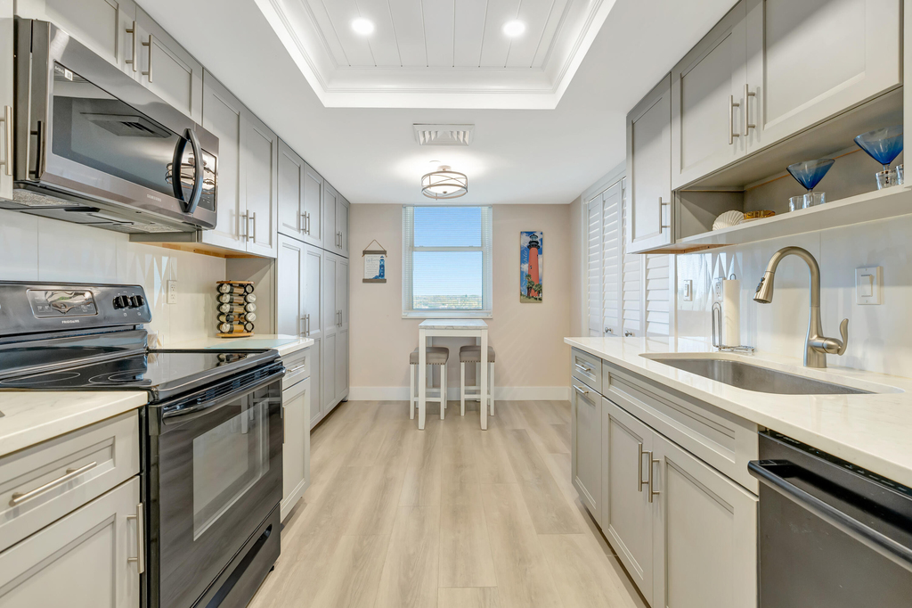 1648 Jupiter Cove Drive - Photo 12