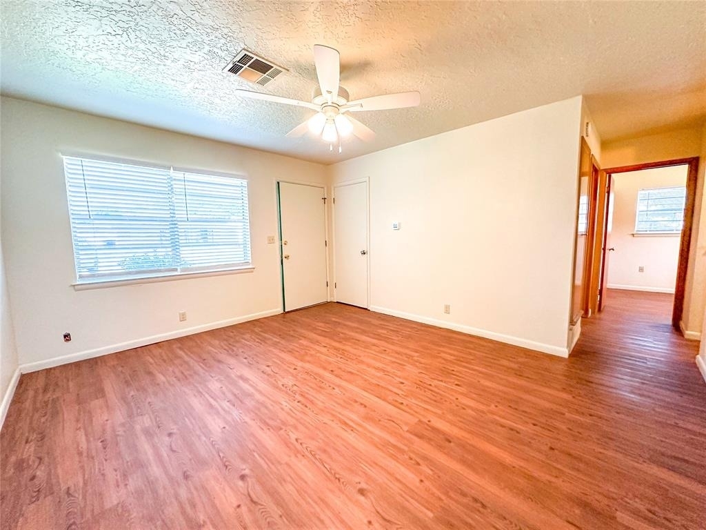 833 Owl Street - Photo 5