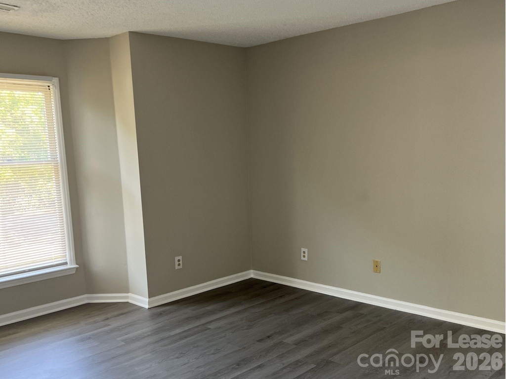 7344 Rose Terrace Court - Photo 3