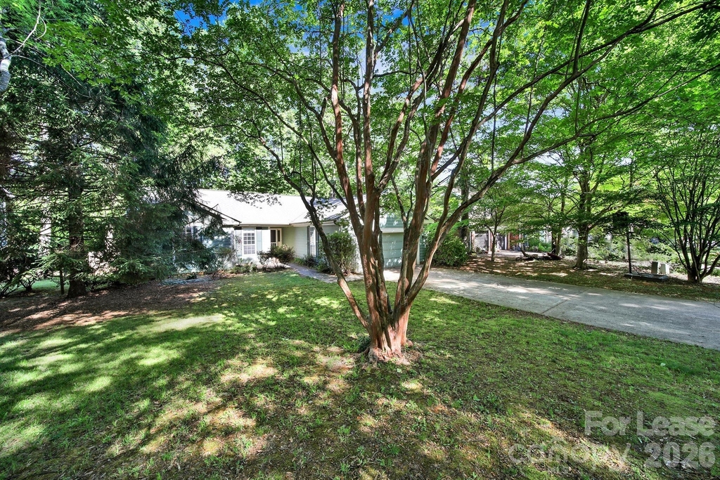 3421 Crescent Knoll Drive - Photo 31