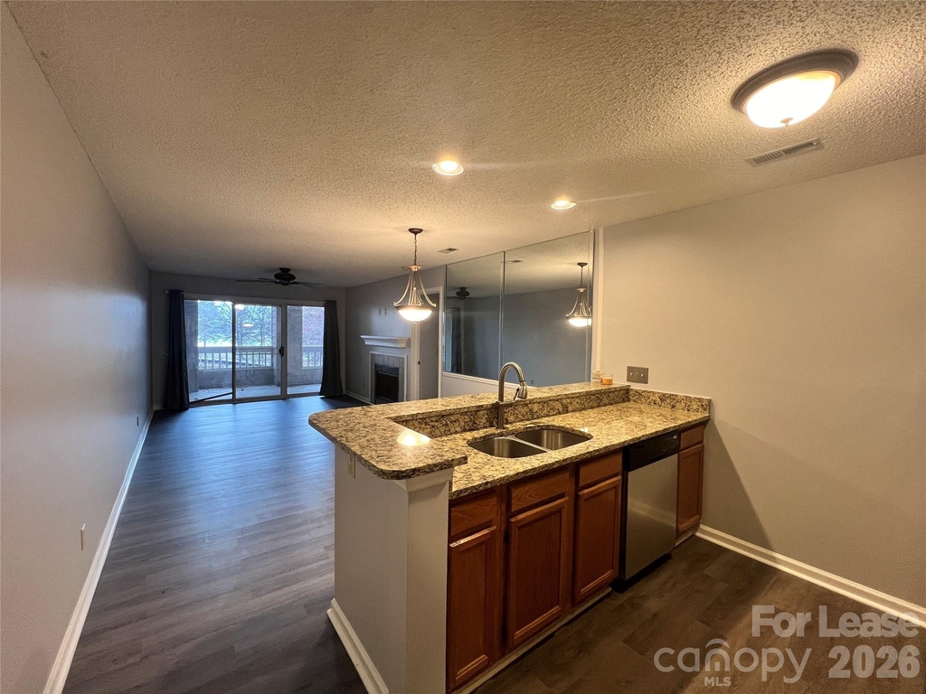 726 Southwest Drive - Photo 9