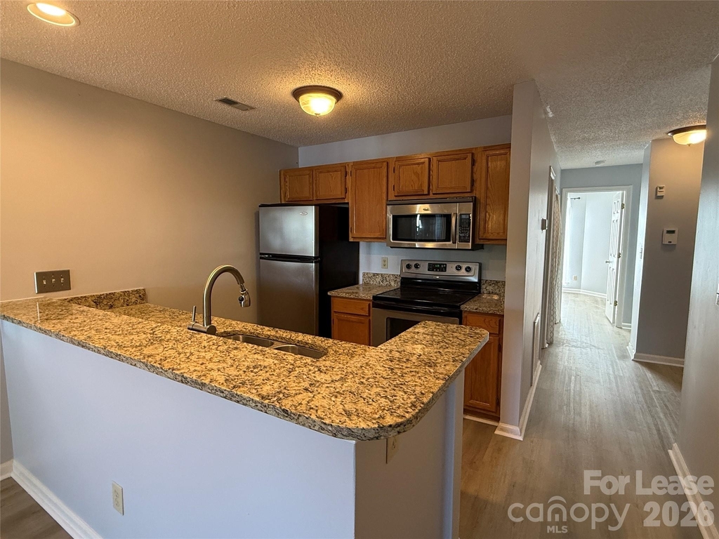 726 Southwest Drive - Photo 13