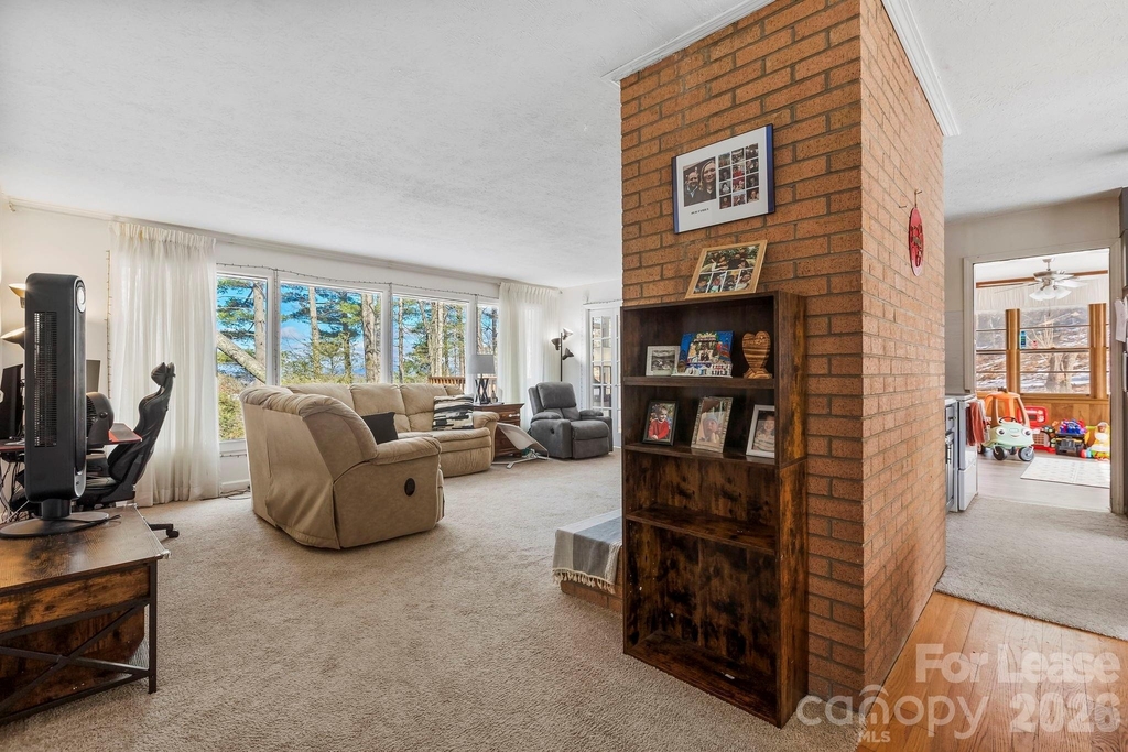 11 N Marley Drive - Photo 5