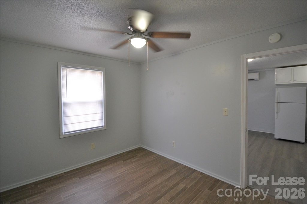 1009 Plymouth Street - Photo 12