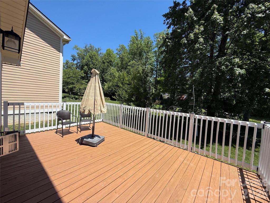 114 Fairway View Drive - Photo 14