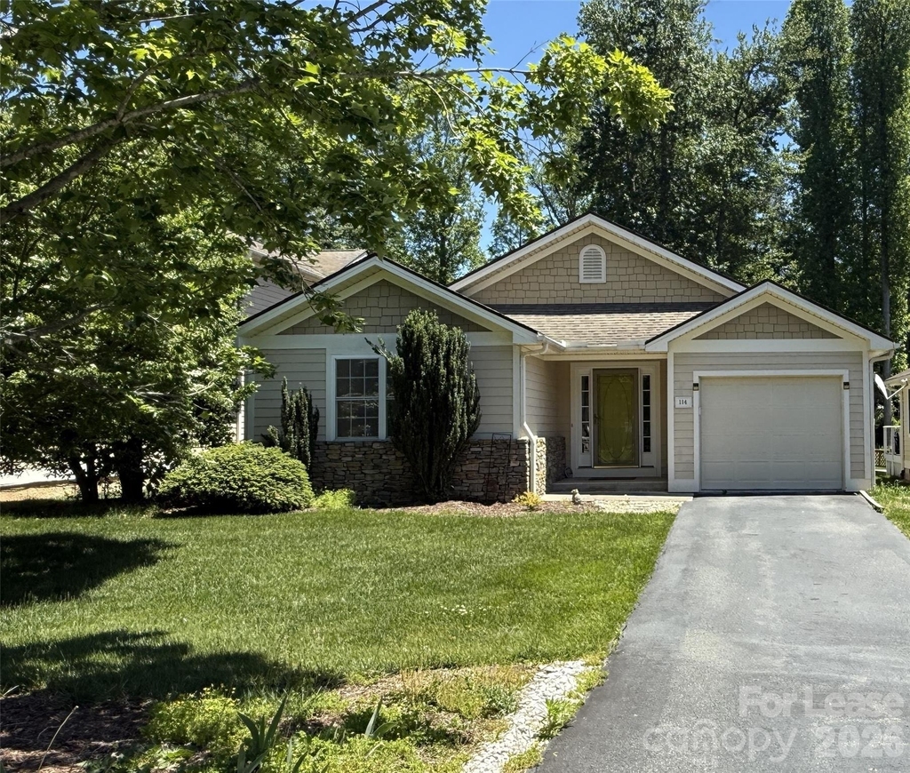 114 Fairway View Drive - Photo 0