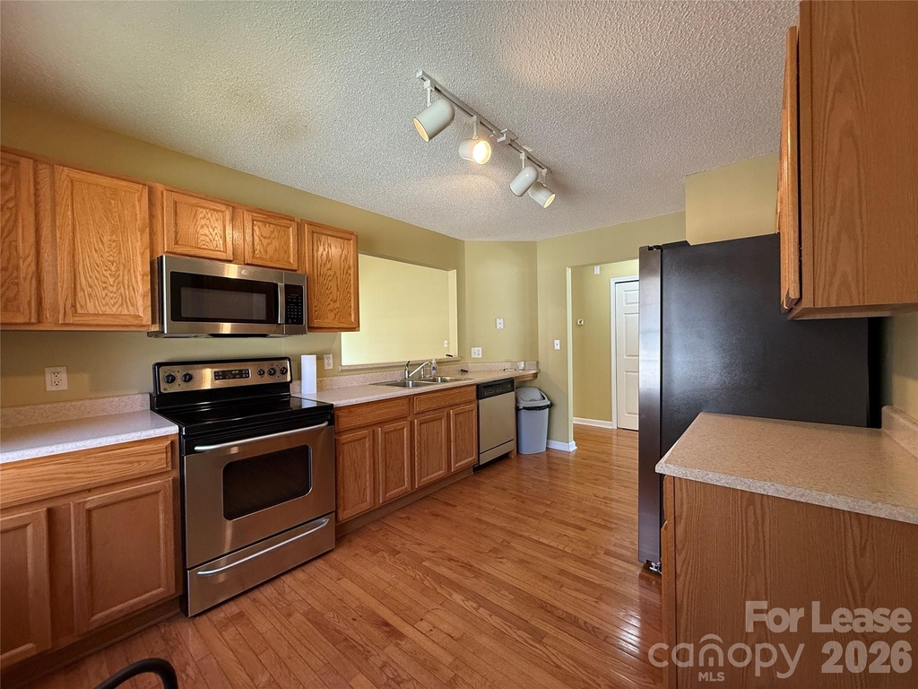 114 Fairway View Drive - Photo 5